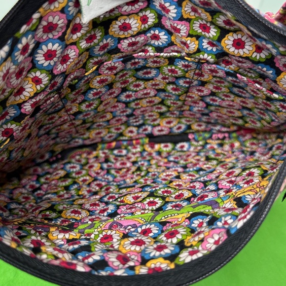 2 Vera Bradley hipster hippy crossbody bags and one wristlet - Picture 7 of 13